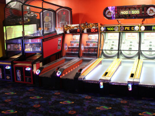 Arcade Gallery | Tri-Cities, WA: Atomic Bowl